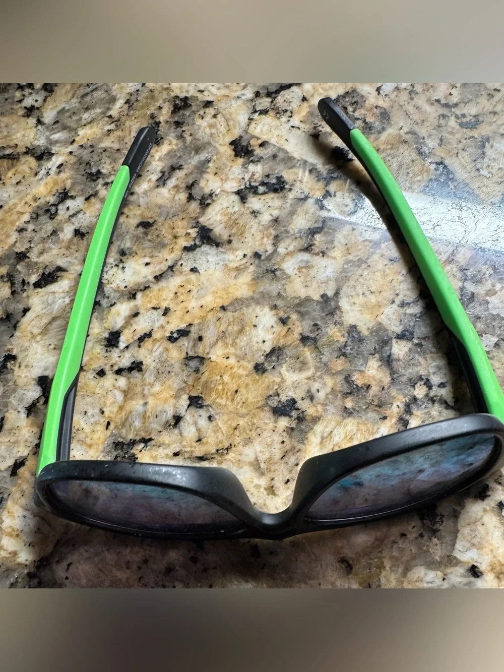 🕶️ Kids Polarized Aviator Sunglasses Black Green UV400 😎
